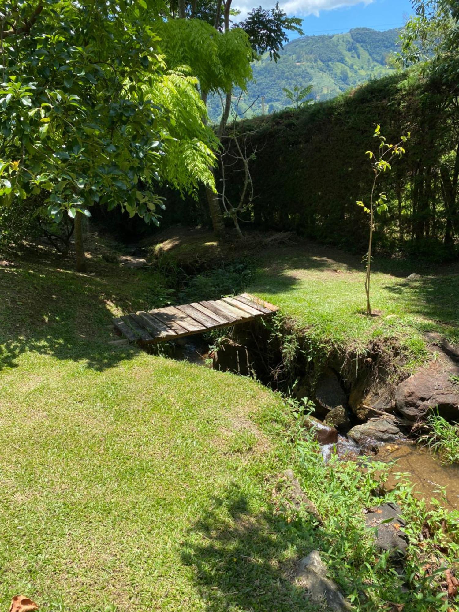 Casa Na Montanha A 500 Metros Da Pedra Do Bau